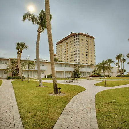 Sandcastle Resort At Lido Beach-2